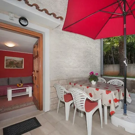 Mihaela Apartments Porec Exterior photo